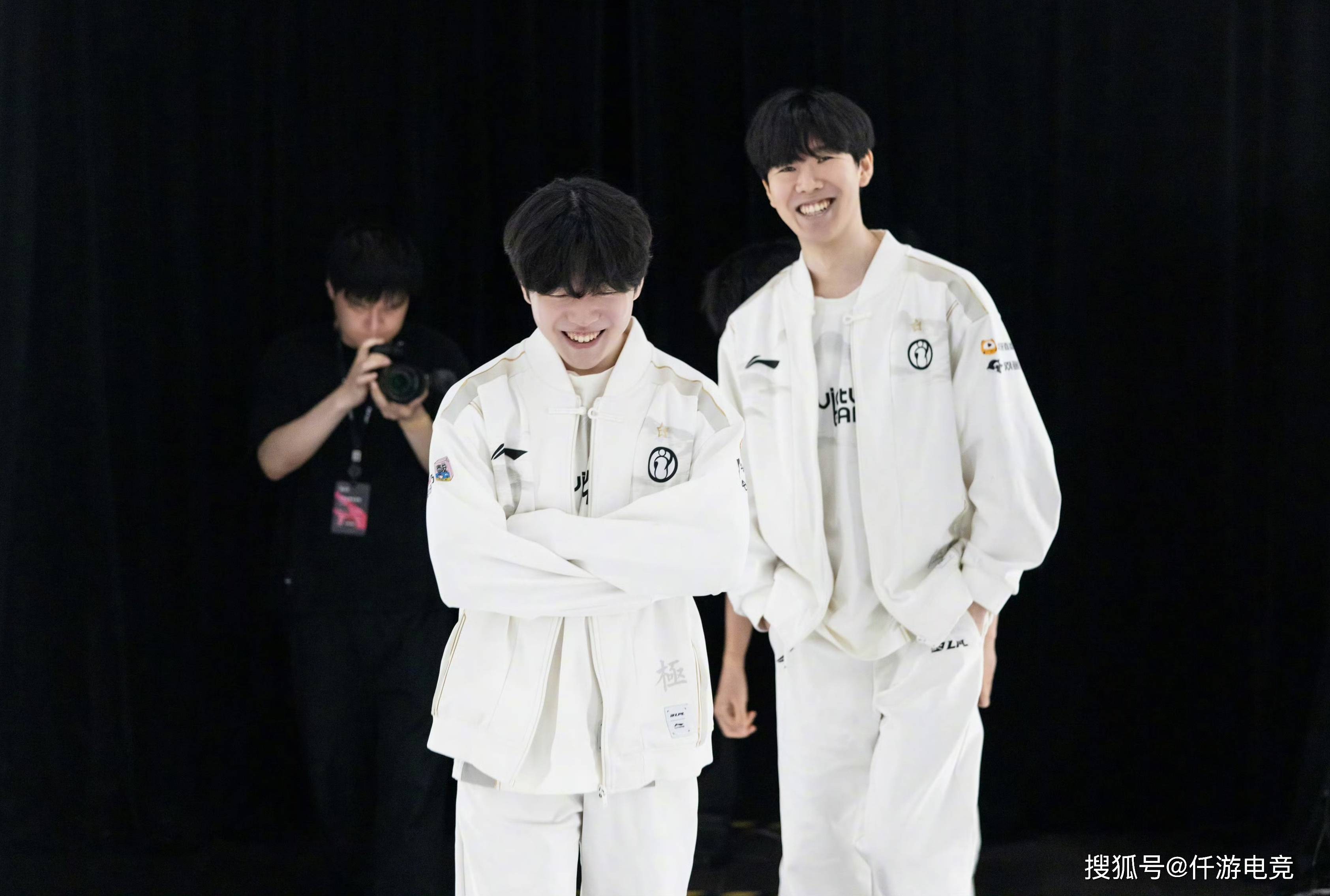 次交锋中取 次交锋中取