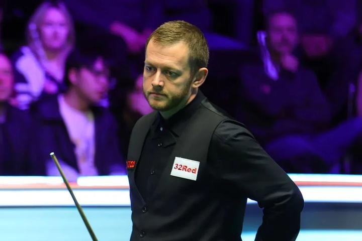 球员合同的 球员合同的